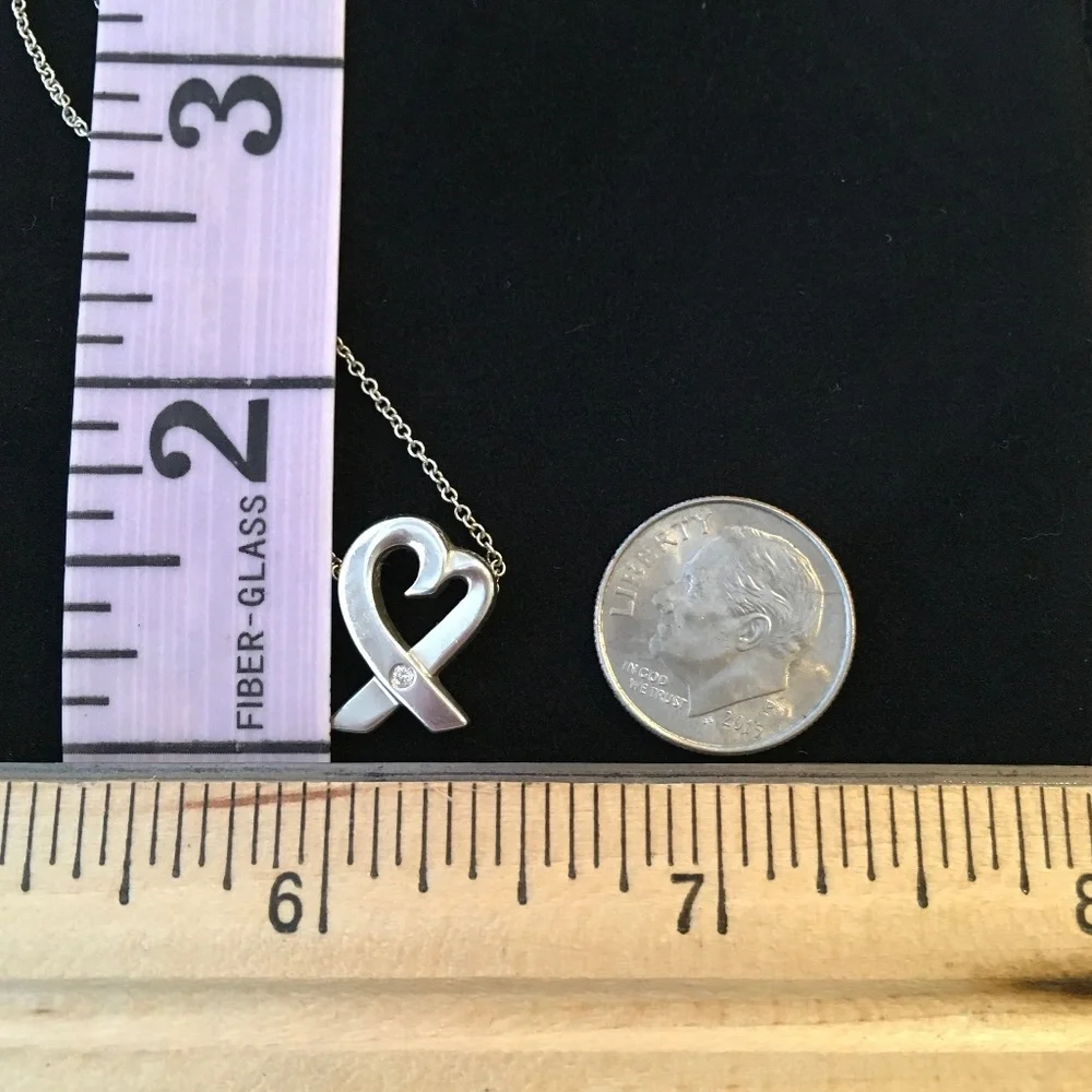 Tiffany & Co. excellent pre